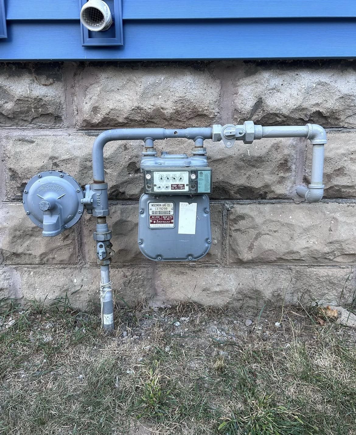 We can typically service most residential gas meter lines and exposed exterior piping. If something is unusual, we’ll confirm during scheduling.